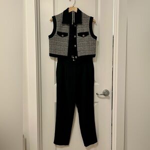 Black & White Tweed Vest – Exquisite Craftsmanship – Cropped High-Waist Fit